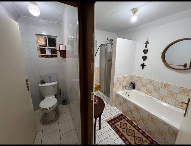 4 BEDROOM HOUSE FOR SALE IN VAAL MARINA
